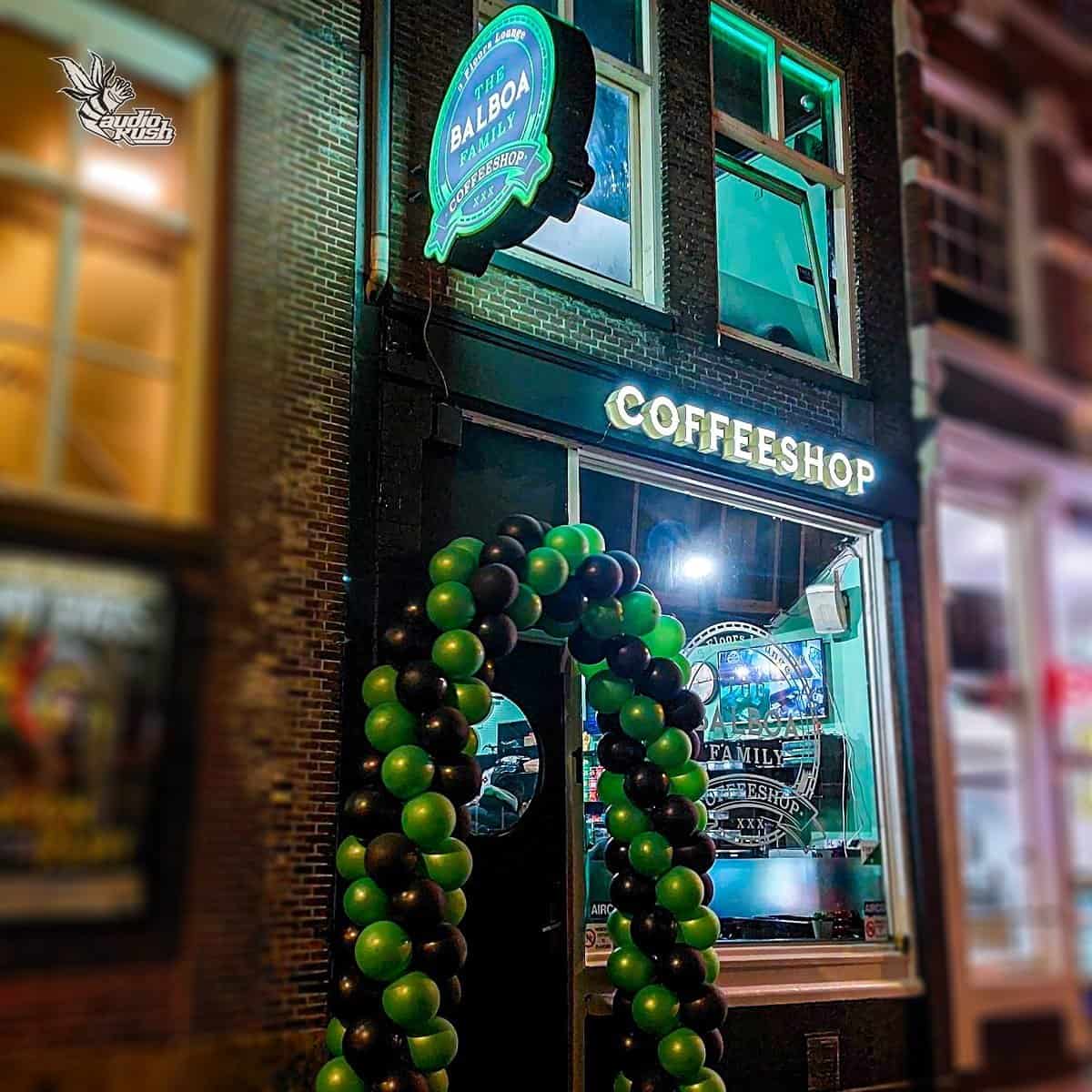 Amsterdam - The Balboa Family - Front Grand Opening Balloons At Night-min
