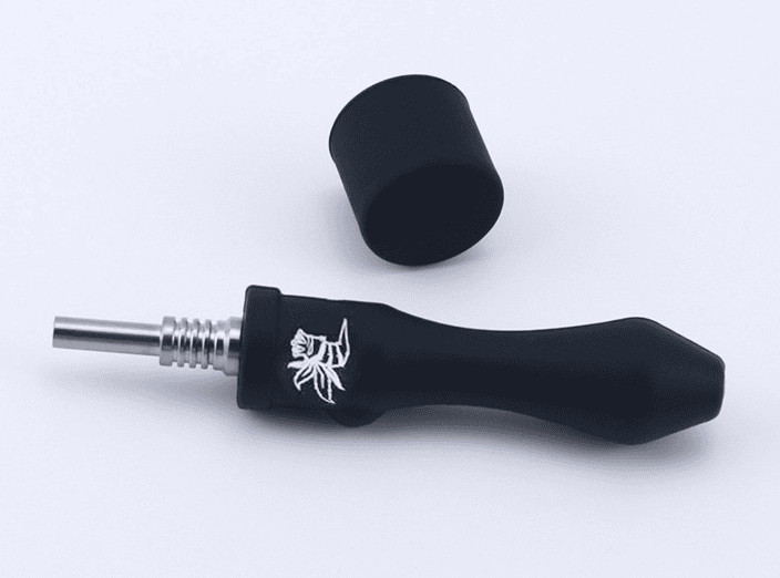 Black portable vaporizer with a silver mouthpiece and logo, designed for electronic vaping and concentrate consumption.