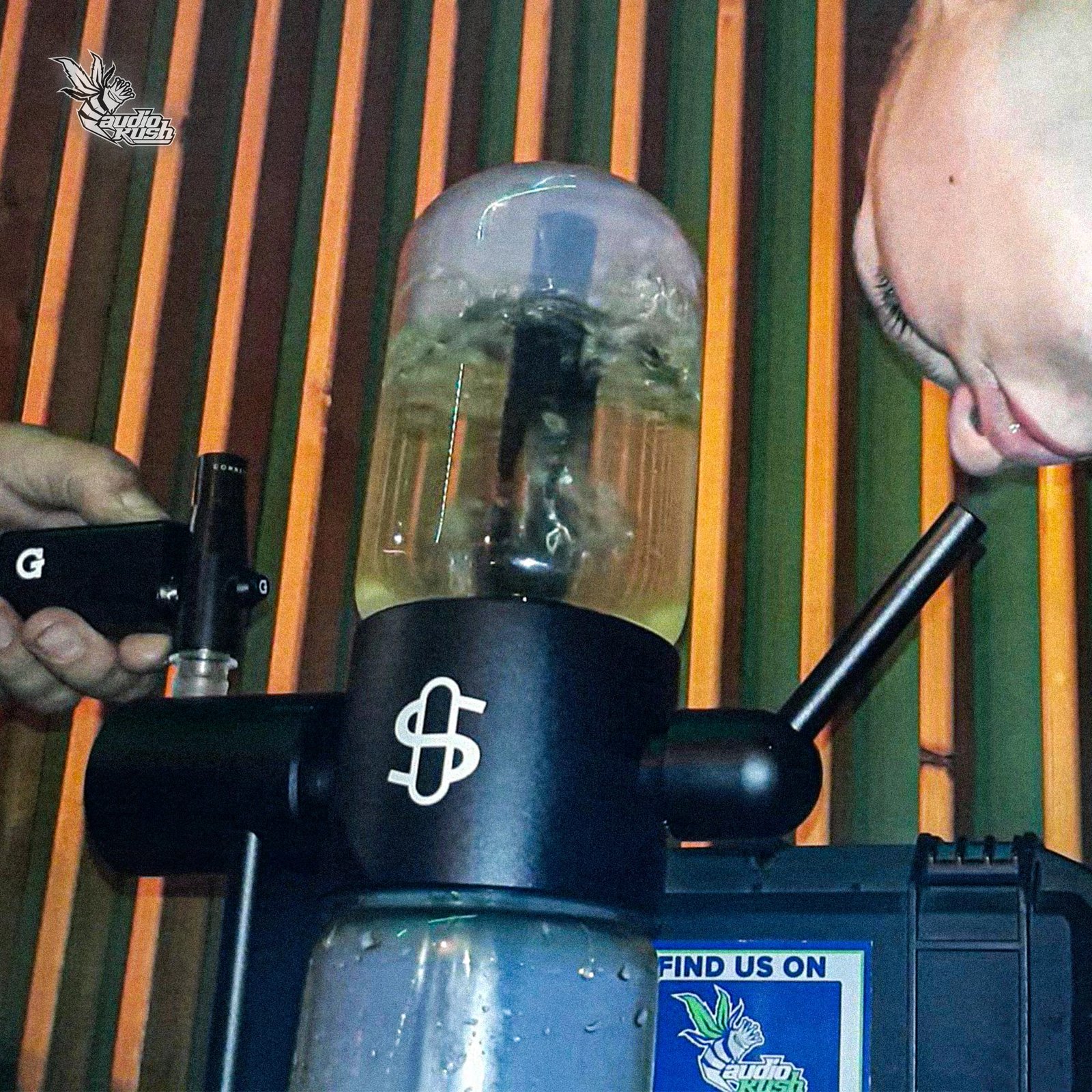 the worlds most Versatile gravity bong, stundenglass