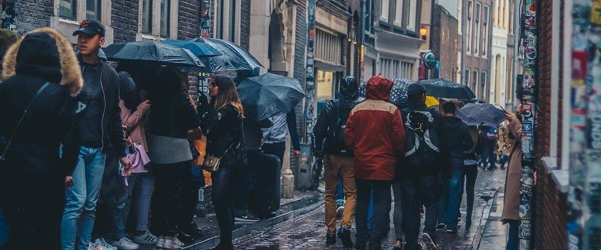 Amsterdam-Coffeeshops-Tourists-Banned