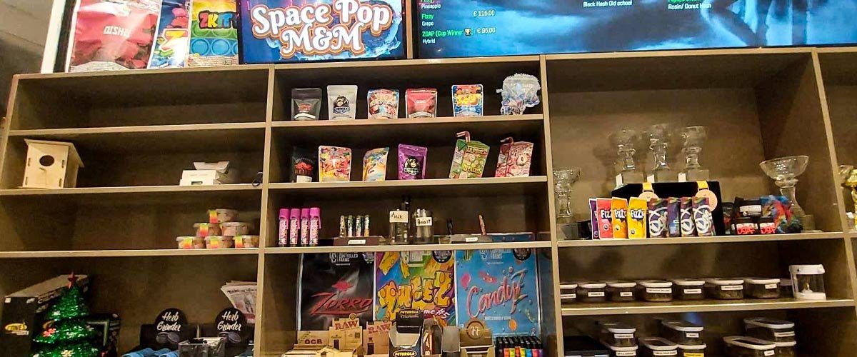 Beginners-Guide-to-Buying-Marijuana-at-a-Dispensary-